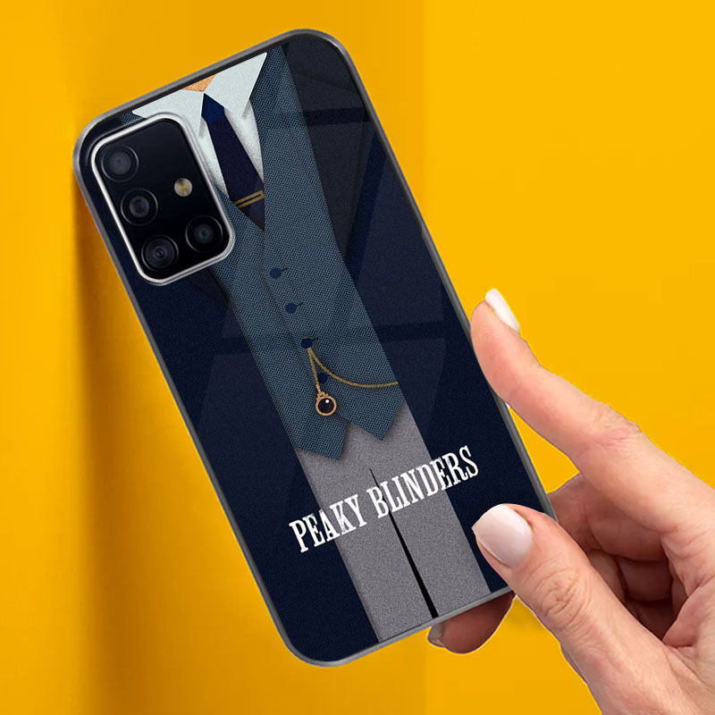 main mockup_1_0050_IMG_8043