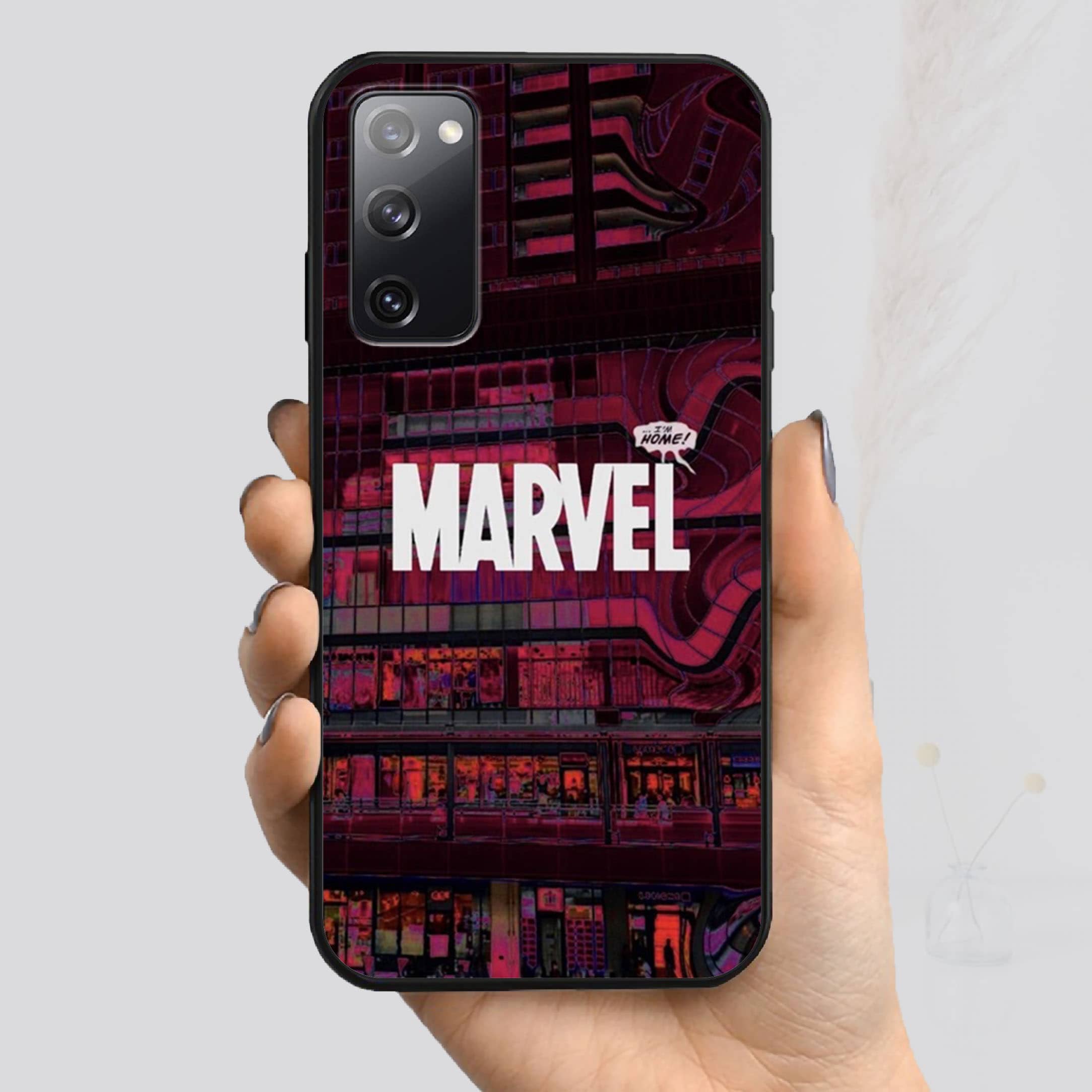 main mockups custom cases_R22_0016_designs_0116_Layer 62